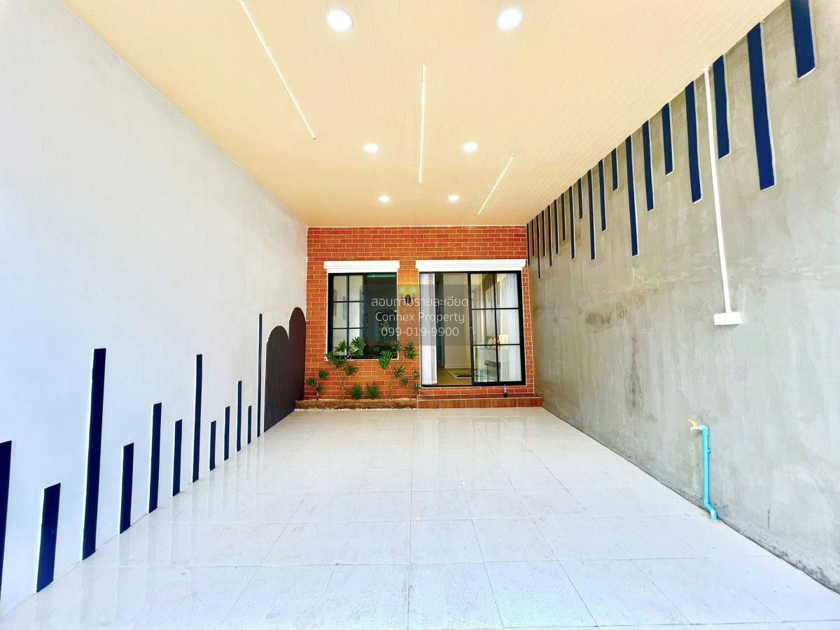 รูป ขายทาวน์เฮ้าส์/ทาวน์โฮม บ้านรินทิชา ร่มเกล้า รีโนเวทใหม่ มีนบุรี เขต มีนบุรี กรุงเทพ CX-129455 ✅ ทักไลน์ @connexproperty ตอบทันที ทีมงานมืออาชีพ ✅ - รูปที่ 2/9