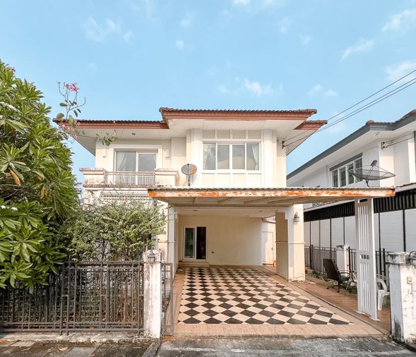 ST0162 | For Sale: The Centro Ramintra 💰 Price only 4.99 million baht 🚆 MRT Wongwaen Ramintra