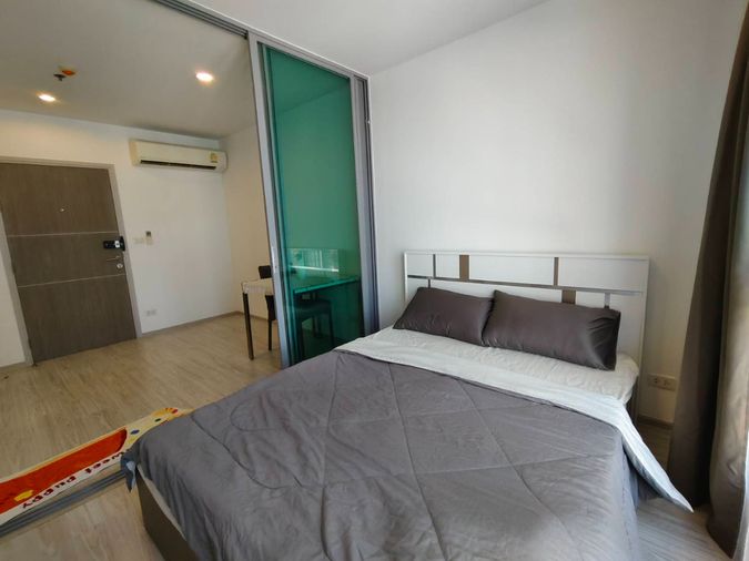 ให้เช่า ideo mobi bangsue grand interchange 1BED สนใจแอดไลน์ SPOYWINK