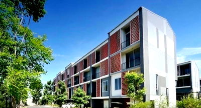 เช่าทาวน์โฮม วิทยาลัยพยาบาลบรมราชชนนีนพรัตน์วชิระ : ให้เช่าไซมิส บลอสซั่ม แอท แฟชั่น (Siamese Blossom @ Fashion) ซอยรามอิทรา 64 