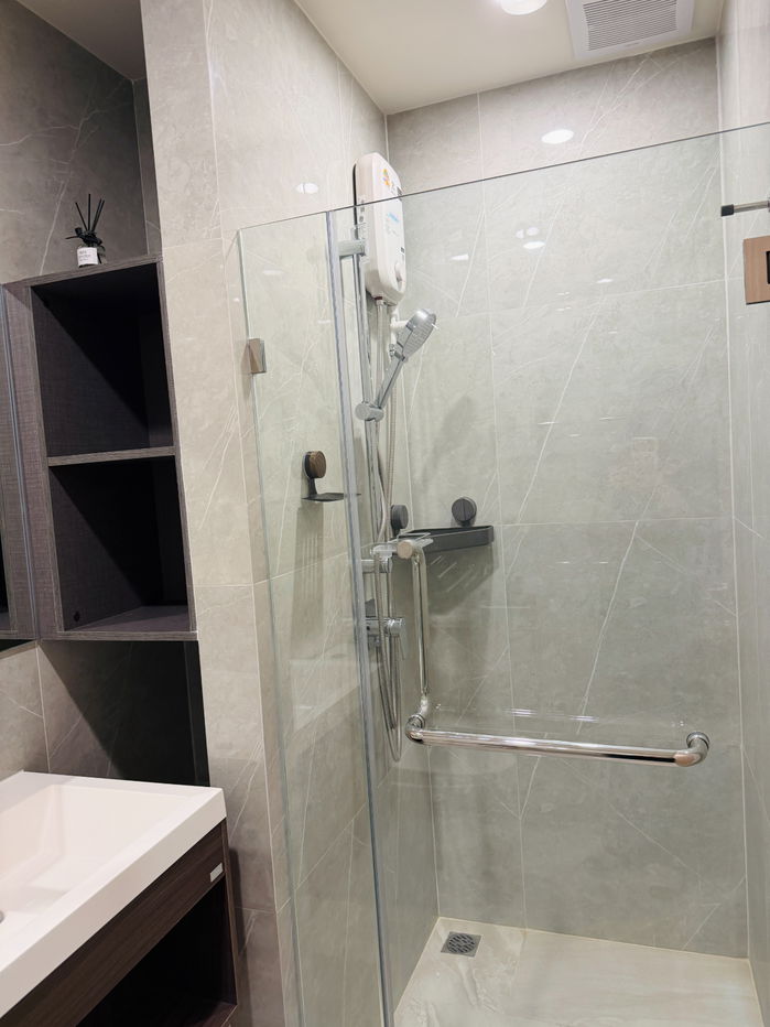 picture For Rent: Nue District R9 | Stylish High-Floor 1BR  30Sq.m - 9/12