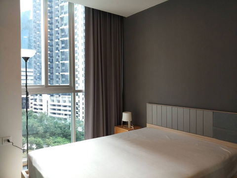 P-46897 Pool View! Noble Revolve Ratchada 1 Bed near MRT Cultural Center 15,000 THB Line Id: @easythaihome 085-592-2897