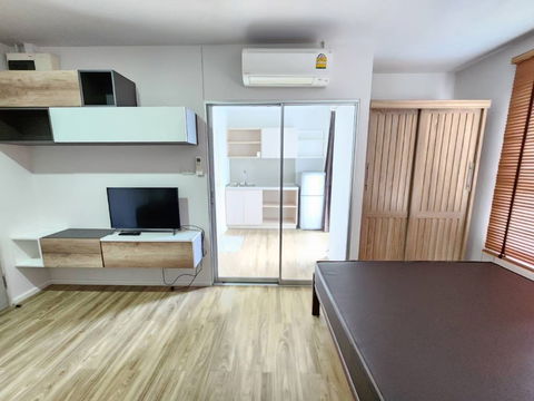 For Rent issi condo suksawat For Rent