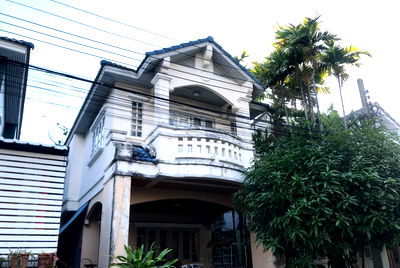 บ้านแฝด สถาบันการแพทย์จักรีนฤบดินทร์ : ขายบ้านแฝด 2 ชั้น นันทนาการ์เด้นท์ บางปลา สมุทรปราการ