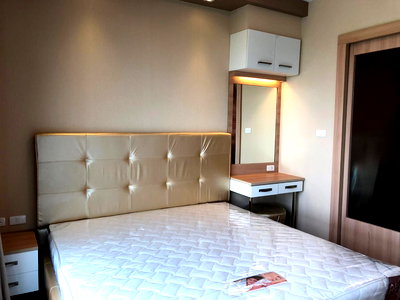 Condos for sale : 🏙️✨ Condo for Sale – The Treasure, Chiang Mai Business Park | Lake View Corner Unit