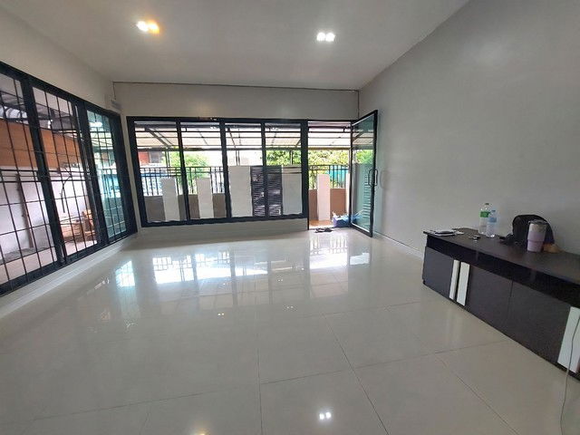 picture FOR RENT  HOUSE PROPERTY  19000 BAHT per MONTH - 4/8