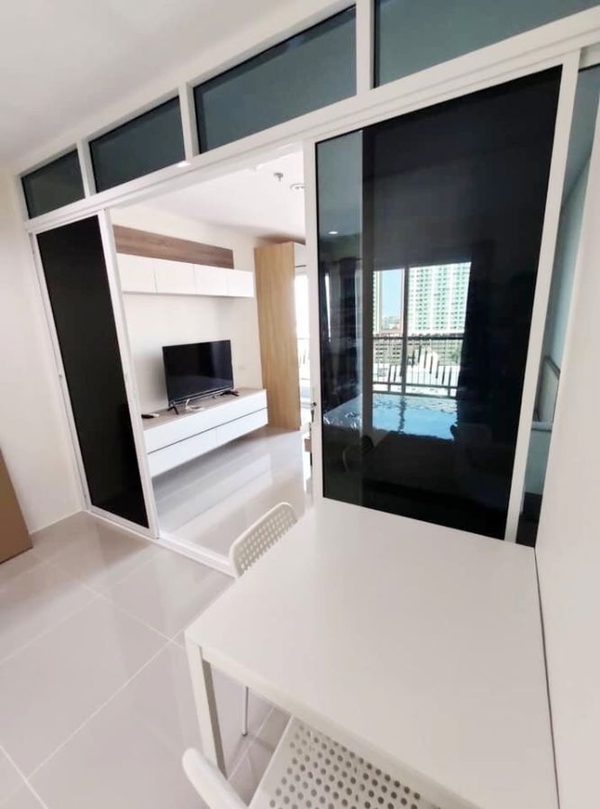 รูป ***ให้เช่า อัสสกาญจน์ เพลส ศรีนครินทร์ (กว้าง 30ตรม + มีเครื่องซักผ้า!!!) *รับโปรพิเศษ* LINE : @Feelgoodhome (มี@หน้า) - รูปที่ 6/12