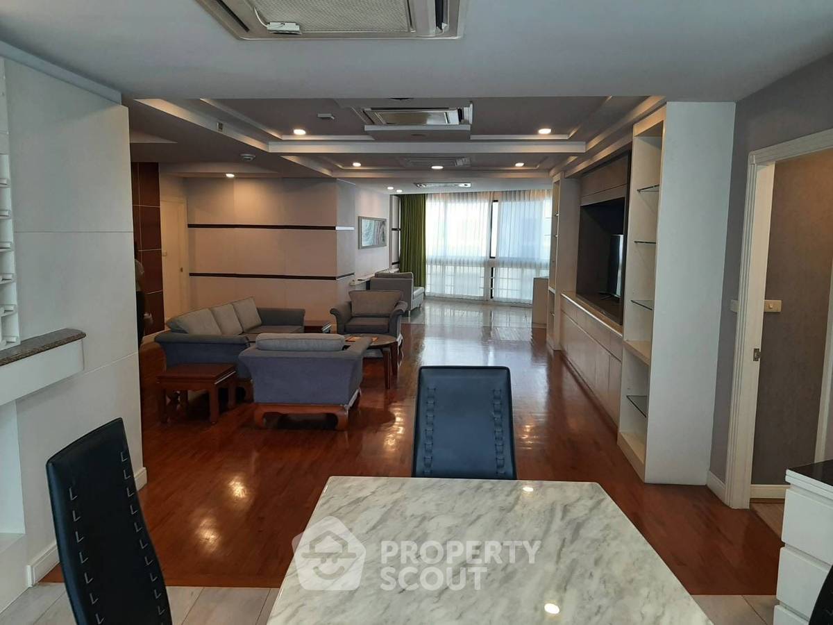 รูป คอนโด 3-ห้องนอน ที่ เพรสซิเดนท์ ปาร์ค คอนโดมิเนี่ยม ใกล้ MRT ศูนย์การประชุมแห่งชาติสิริกิติ์ (ID 390662) - รูปที่ 2/18