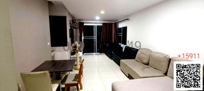 Townhouses for sale Tesco Lotus Srinakarindra : Two-story townhome for sale in Nirun Ville 59, Phase 2. Ready to move in.