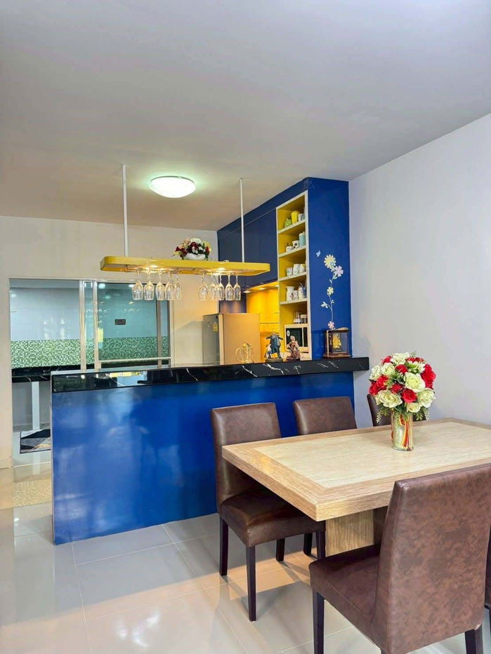 รูป ให้เช่าทาวเฮ้าส์ 2 ชั้น หมู่บ้าน เดอะคัลเลอร์ ดอนเมือง-สรงประภา - รูปที่ 1/19