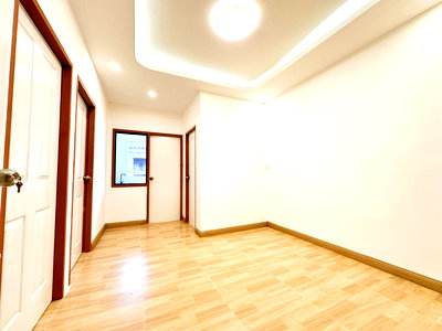 Condos for sale Thammasat University, Rangsit Campus : Condo for sale, Mitsu Phaholyothin Km. 44, free transfer fees. Near Navanakorn, Talat Thai,Thammasat