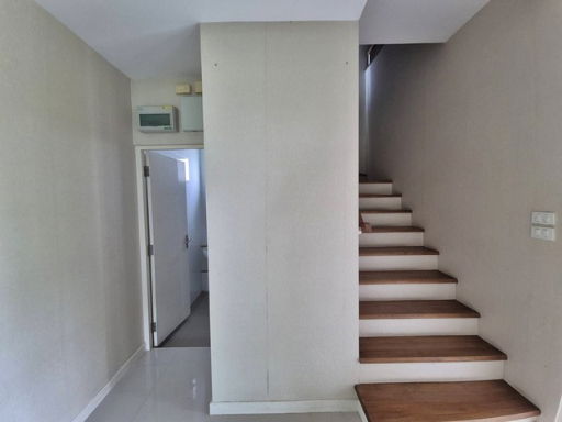 picture FOR SALE  HOUSE PROPERTY  4200000 BAHT. - 6/8