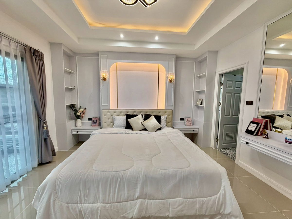 รูป บ้านเดี่ยวพูลวิลล่า หมู่บ้านพาราไดซ์ฮิลล์ 2 ทำเลทอง บุญสัมพันธ์ ซอย9 - รูปที่ 4/18