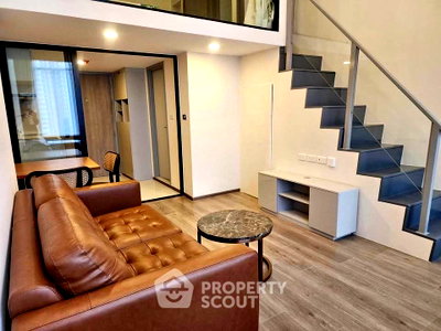 Condos for sale : 1-BR Condo at SOHO Bangkok Ratchada near MRT Huai Khwang (ID 2665864)