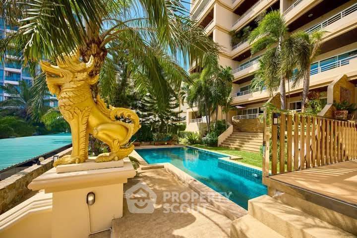 picture 3-BR Condo at Executive Residence II & IV close to Phratamnak (ID 2152515) - 4/24