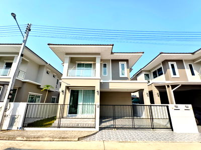 Twin houses for sale Chiang Mai : New house fully furnished 3,890,000 Baht sankamphaeng Chiang mai