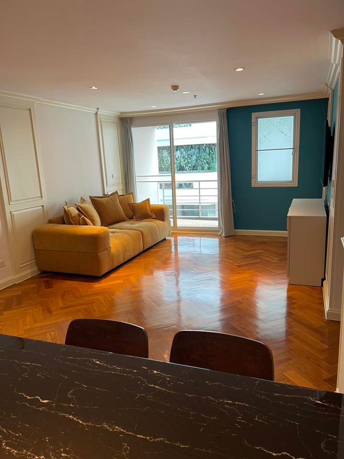 รูป SK058/ให้เช่า Serene Place Condominium สุขุมวิท 24 ห้องมุม 109 ตร.ม. พื้นไม้สักแท้ ใกล้ BTS พร้อมพงษ์ - รูปที่ 1/17