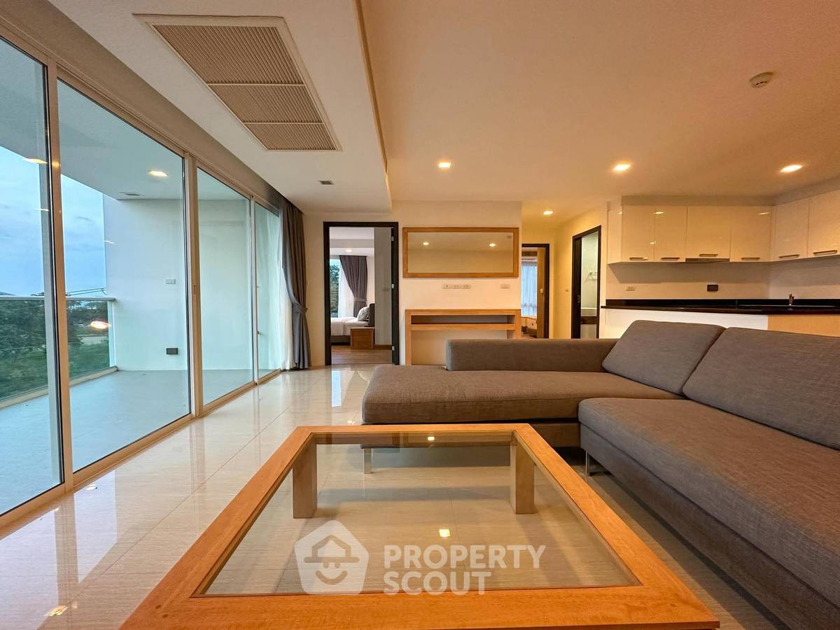 รูป คอนโด 2-ห้องนอน ที่ เอเลแกนซ์ แอท โคซี่ บีช พัทยา ใกล้ ถนนพระตำหนัก พัทยา (ID 2575165) - รูปที่ 6/19