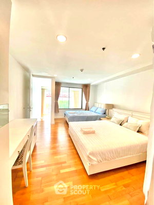 คอนโด แม็คโคร หัวหิน : คอนโด 2-ห้องนอน ที่ โบ๊ทเฮ้าส์หัวหิน คอนโดมิเนียม ใกล้ เดอะ เวเนเซีย (ID 2600728)