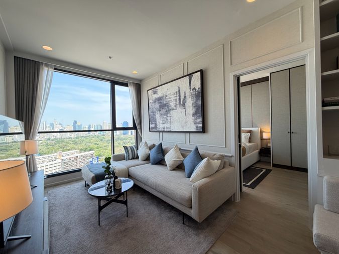 The crown residences 1 ห้องนอน ราคาดีที่สุดบนถนนพระราม4 ใกล้จุฬาฯ