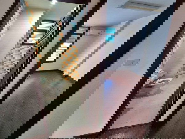 รูป ให้เช่าน์โฮมออฟฟิต3ชั้นซอยอารีย์ใกล้BTSอารีย์ดทะเบียนออฟฟิศได้ พื้นที่ 50ตรวใช้สอย270ตรม 4 ห้องนอน 3 ห้องน้ำ 4  แอร์ 4-5  ที่จอดรถ - รูปที่ 7/9