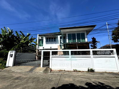 Houses for sale MRT Phattanakan : For Sell House KHEHA NAKHON VILLAGE 3 2-story 4 bedroom 3 bathroom