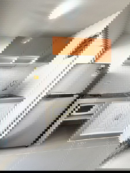 รูป ห้องเพิ่งรีโนเวทเสร็จ!! ลุมพินี  คอนโดทาวน์ รัตนาธิเบศร์ อาคาร A2 ชั้น 8 เฟอร์นิเจอร์ซื้อใหม่ทุกชิ้น  พร้อมเข้าอยู่จ้า - รูปที่ 6/8