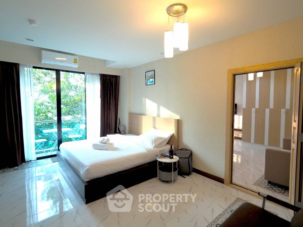 picture 1-BR Condo at The Naithon Condominium close to Naithon (ID 819623) - 9/22