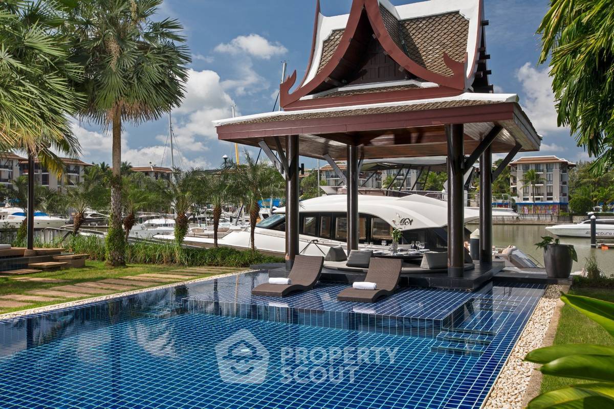 รูป วิลล่า 5 ห้องนอนที่รอยัลภูเก็ตมารีน่า  ชีวิตริมน้ำที่หรูหรา  ท่าจอดเรือที่ปล่อยคาร์บอนเป็นกลางแห่งแรกและแห่งเดียวในเอเชีย (ID 1164311) - รูปที่ 3/31