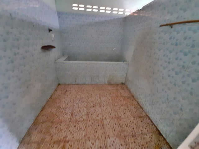 รูป F2-0224 ขายบ้านเดี่ยว หมู่ที่ 14 ถนนบ้านดอนสวรรค์ - บ้านเหล่า ต. เพ็ญ อ.เพ็ญ จ.อุดรธานี - รูปที่ 7/8