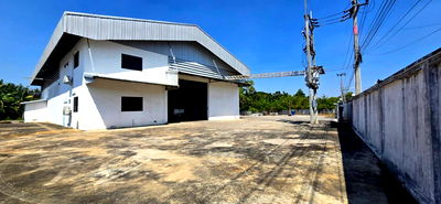 เช่าโรงงาน ถนนสุวินทวงศ์ : ให้เช่าโกดัง/คลังสินค้า มีใบ รง.4 ติด ถ.สุวินทวงศ์ ฉะเชิงเทรา