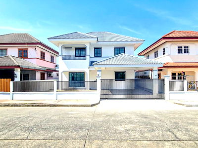 บ้านเดี่ยว วิทยาลัยเทคนิคธัญบุรี : บ้านเดี่ยวหลังใหญ่ ทำเลดีเยี่ยม ตกแต่งรีโนเวทใหม่ทั้งหมด  หมู่บ้านศุชญา ธัญบุรี คลอง 4 บึงยี่โถ ปทุมธานี กว้างขวาง หลังบ้านไม่ติดใคร