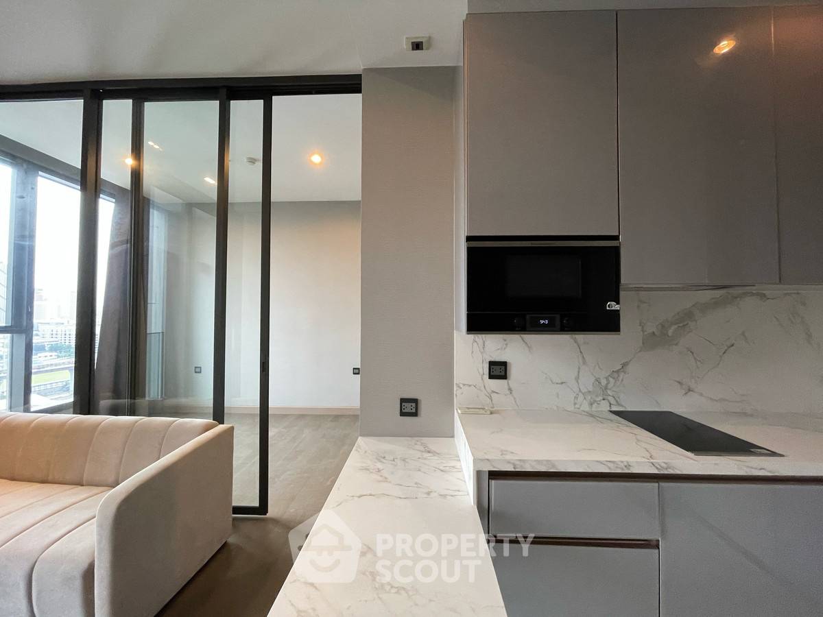 picture 1-BR Condo at The Esse At Singha Complex near MRT Phetchaburi (ID 2422487) - 2/10