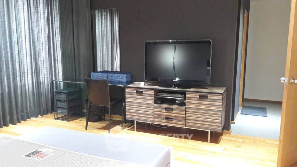 รูป คอนโด 3-ห้องนอน ที่ ดิ เอ็มโพริโอ เพลส ใกล้ BTS พร้อมพงษ์ (ID 2662633) - รูปที่ 2/8