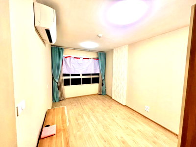 Condos for rent : [P-47114] Special Price 9,500! Pool View, 1st Fl. Rent Elio Sukhumvit 64, Punnawithi-Udom Suk Zone 085-592-2897 Line: @easythaihome