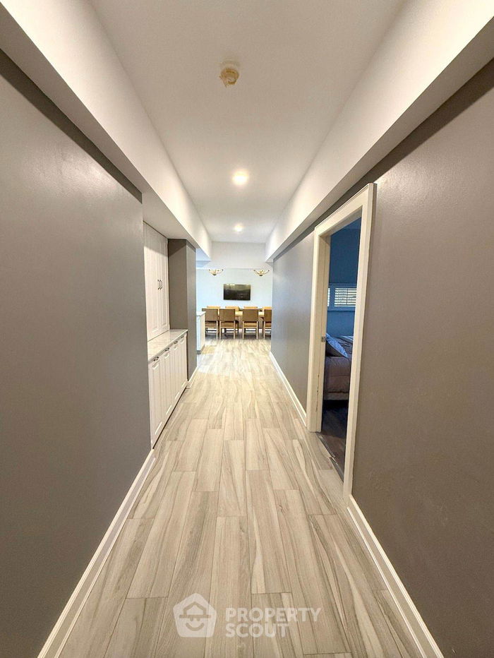 รูป คอนโด 4-ห้องนอน ที่ เดอะรอยัล ปริ๊นเซส คอนโดมิเนียม ใน หนองแก (ID 2036770) - รูปที่ 7/8