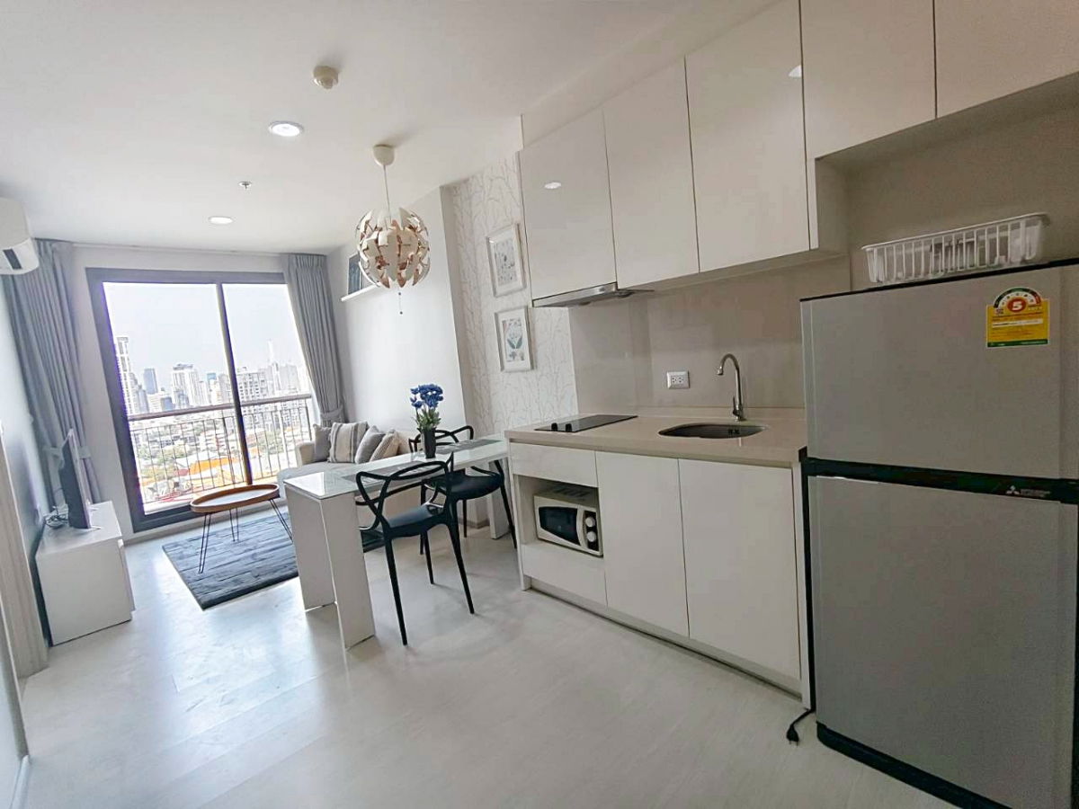 รูป ให้เช่าคอนโด RHYTHM 42  สุขุมวิท  ห้องสวย ใกล้ BTS เอกมัย - รูปที่ 4/13