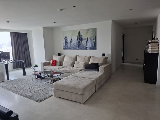 SK011/Eight Thonglor Residences | Luxury 3 bedroom condo in the heart of Thonglor Soi 8, area 140 sq m., ready to move in March 2026.