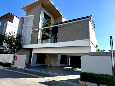 Houses for rent Saphan Sung : P0469/Luxury villa for rent Vive Krungthep Kreetha New Road With private pool, near Brighton College