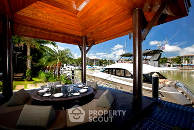 เช่าคอนโด ภูเก็ต : วิลล่า 5 ห้องนอนที่รอยัลภูเก็ตมารีน่า  ชีวิตริมน้ำที่หรูหรา  ท่าจอดเรือที่ปล่อยคาร์บอนเป็นกลางแห่งแรกและแห่งเดียวในเอเชีย (ID 1164311)