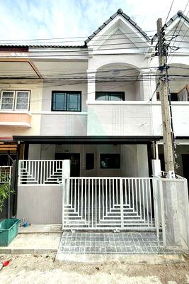 Townhouses for sale Nonthaburi : 📌 For Sell Town house BUATHONG THANI 2-story 3 bedroom 2 bathroom