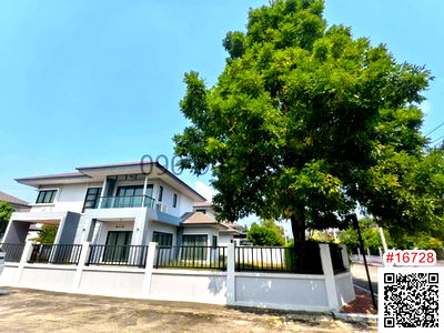 ขายบ้านเดี่ยว : ขาย บ้านเดี่ยว 2 ชั้น หมู่บ้านบุญยกร เลคพาร์ค รังสิต คลอง6 หลังมุม แต่งสวย พร้อมอยู่ 