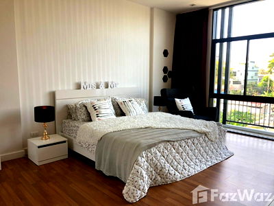Townhouses for sale Bangkok : Sell Townhome / Home Office 3 Floors COZY by BNTD Latprao 64 1812420