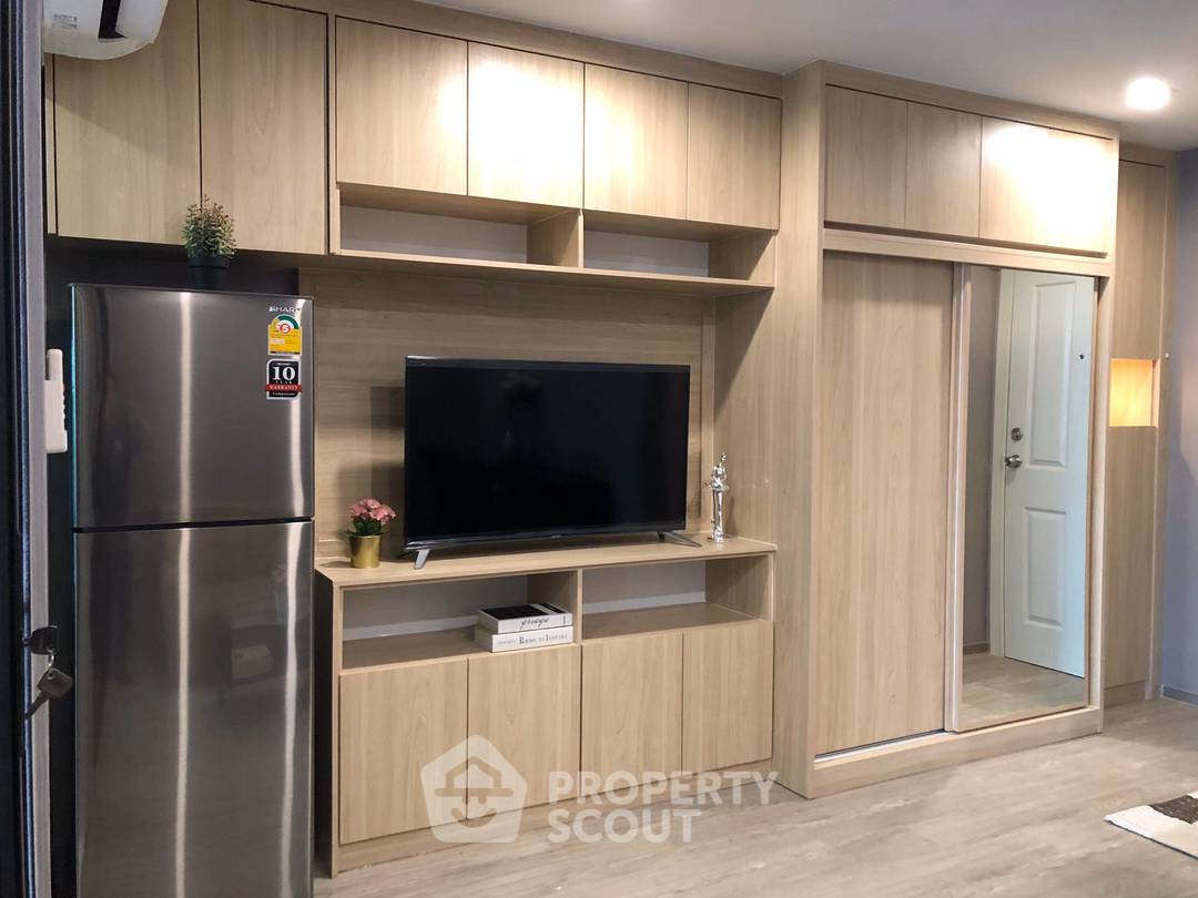 รูป คอนโด 1 ห้องนอน ให้เช่า ที่ รีเจ้นท์ โฮม บางนา ใกล้ BTS บางนา (ID 2137957) - รูปที่ 2/8