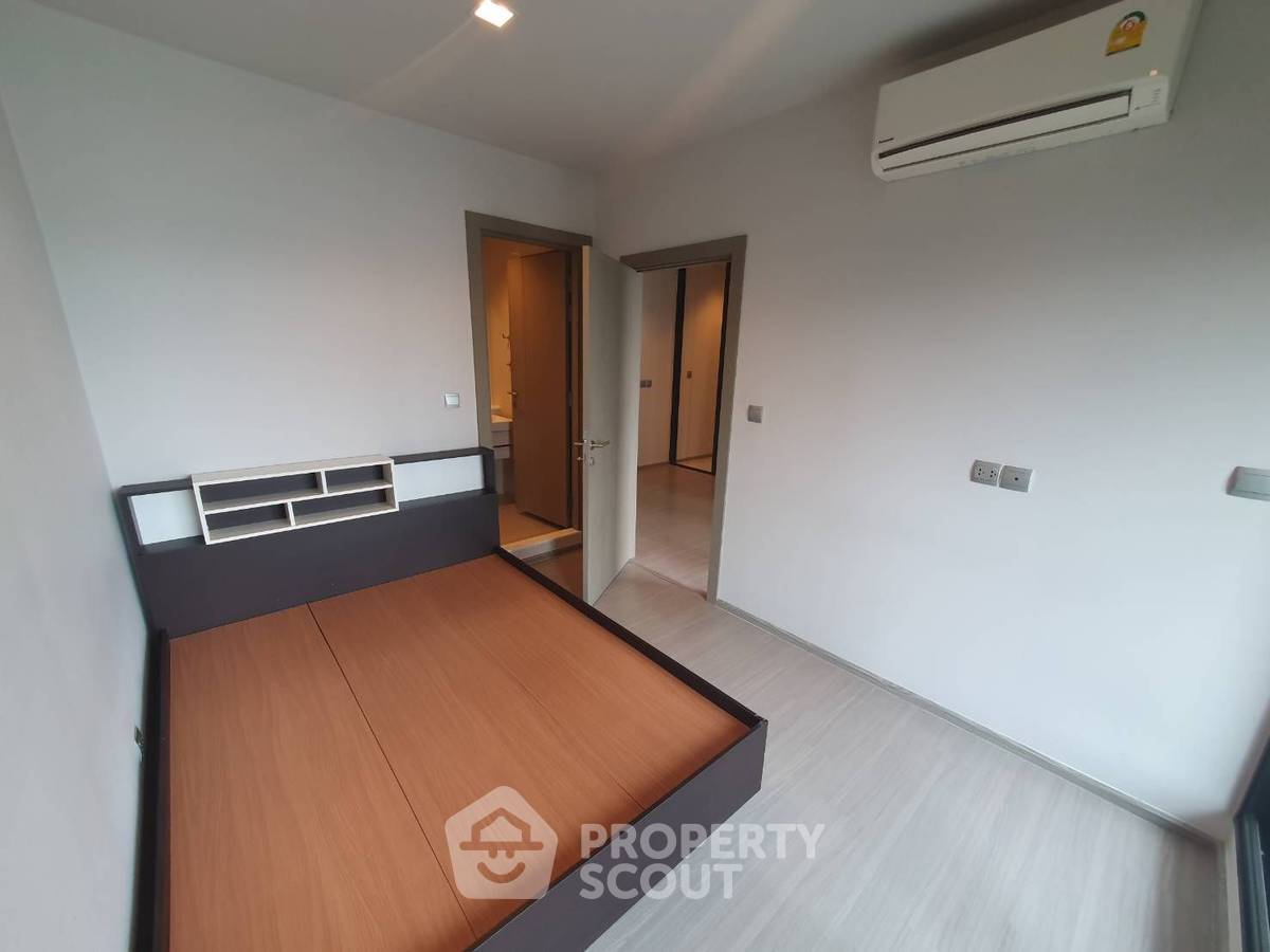 picture 1-BR 36 Sqm, 23rd-Floor Condo At Life Asoke - Rama 9, 300m To MRT Phra Ram 9 (ID 1785941) - 10/11