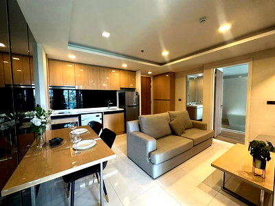 Condos for sale Chiang Mai : Down payment 499,000 THB — move in right away. Direct installment with the project at 20,000 THB/month. Luxury condo in the Nimman area.