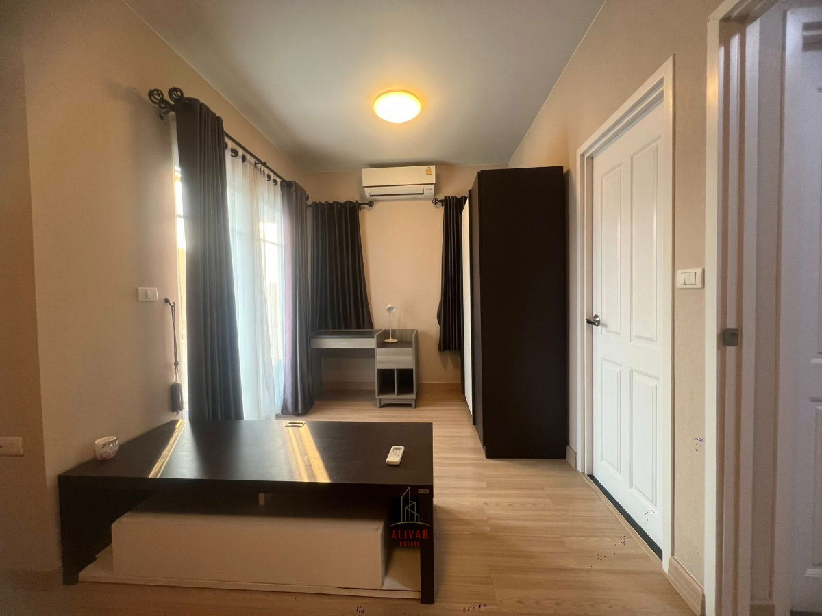 รูป RH024126 ให้เช่า ทาวน์โฮม 2 ชั้น สไตล์บ้านเดี่ยว at The Village Bangna Km.10 ใกล้ mega Bangna  - รูปที่ 10/32