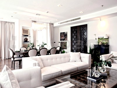 คอนโดให้เช่า : ▚ LG174ツ ให้เช่า: Athenee Residence 4BR 215ตรม. 250K🏙️✨ สุขภัณฑ์ไฟฟ้าทุกห้อง เครื่องใช้ไฟฟ้า Full Set มีเครื่องล้างจาน+เตาอบ ทำเลเพลินจิต ต่อรองได้!