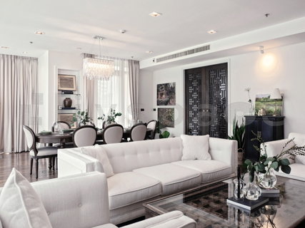 รูปภาพ ▚ LG174ツ For Rent: Athenee Residence 4BR 215sqm 🏙️✨ Electric in all Baths, Fully Equipped Kitchen w/ Dishwasher & Oven, Prime Ploenchit, Negotiable!