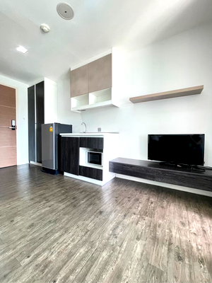 ขายคอนโด : 📣ด่วน✨ขาย B Campus Condo📍ราคาขาย 1,950,000 บาท (รวมค่าโอน) แถวแยกพงษ์เพชร ถ.ประชาชื่น ใกล้เดอะมอลงงามวงศ์วาน ใกล้มหาวิทยาลัยธุรกิจบัณฑิตย์ 